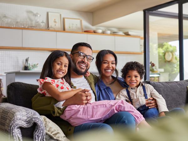 Why Minoxidil Is A Safe And Effective Solution For New Moms